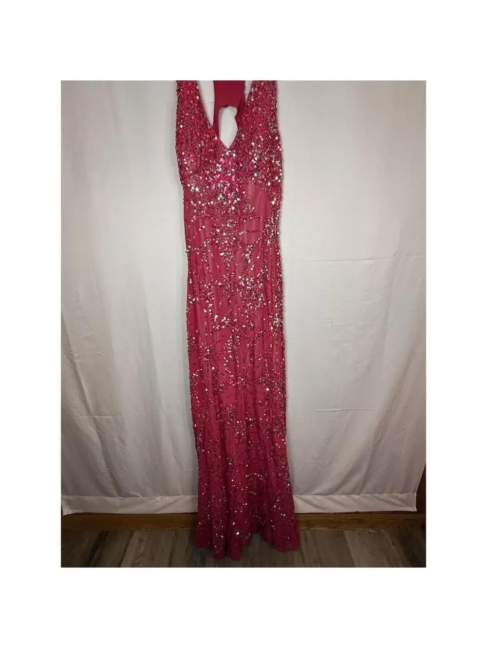 Adrianna Papell Gown Womens Size 8 Pink Sequin Halter Maxi Deep V Back Cutout - Picture 8 of 16